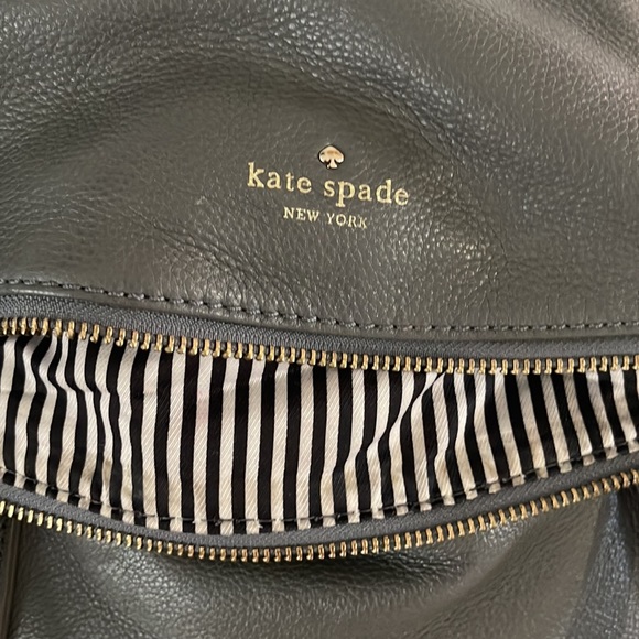 KATE SPADE New York“Cobble Hill Leslie” Satchel in storm grey - Picture 7 of 11